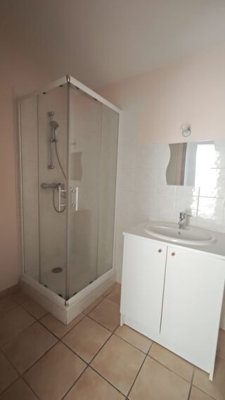  Immeuble à vendre 181 m²