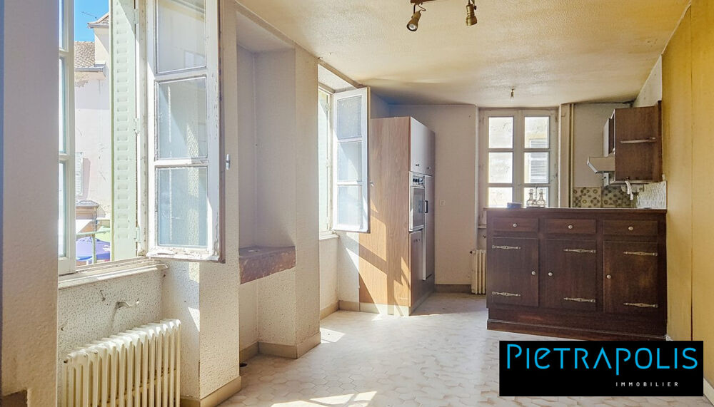 Vente Appartement Un local commercial et un appartement La clayette