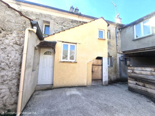  Immeuble à vendre 183 m²