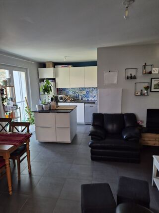  Appartement à louer 3 pièces 59 m²