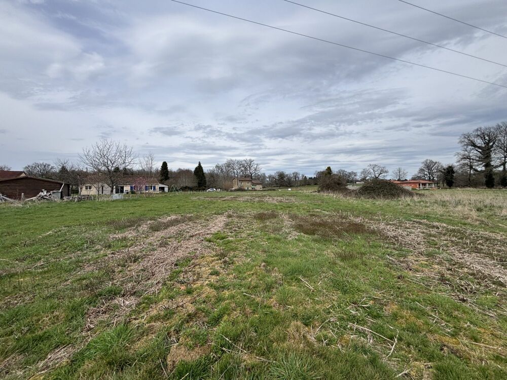   Vente d'un terrain à bâtir à 25 min au Nord de LIMOGES ! Limoges