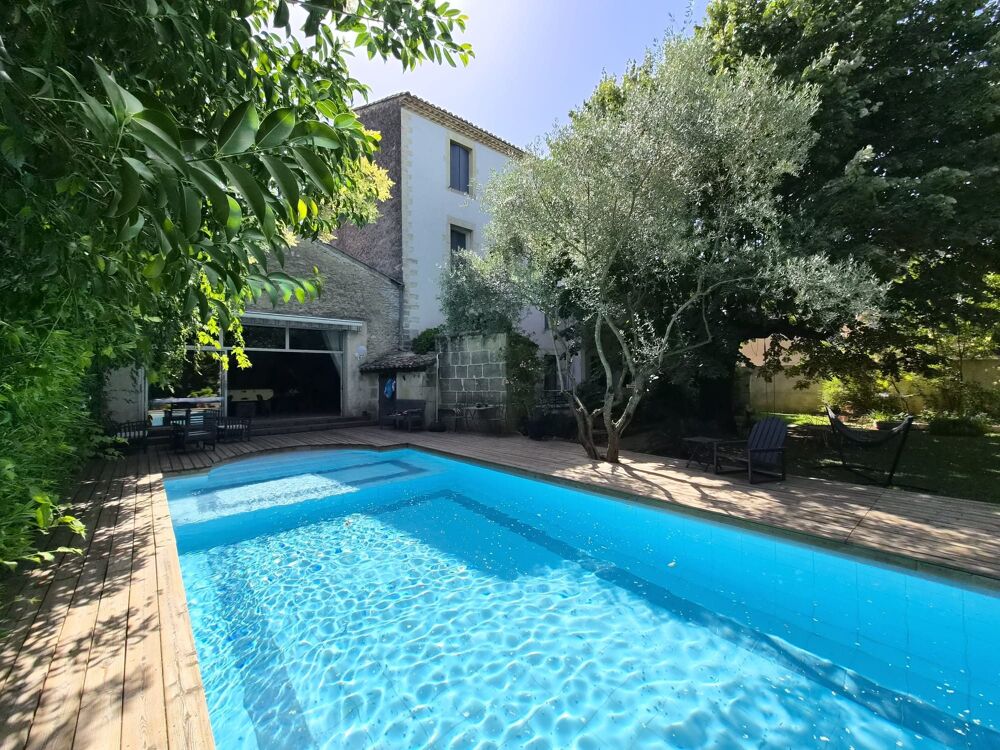 Vente Maison Maison de Maître avec 4 appartements – Jardin et Dépendances Sommières
