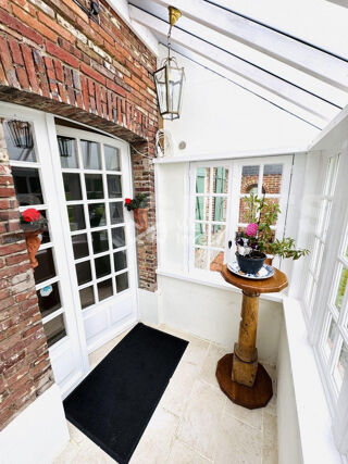  Maison � vendre 7 pi�ces 264 m�