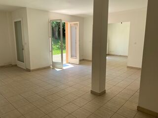  Maison à louer 5 pièces 143 m²