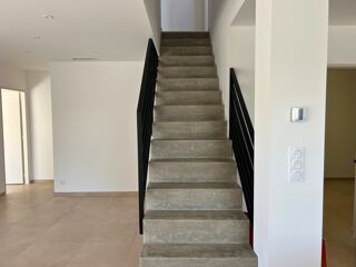  Maison à louer 4 pièces 116 m²