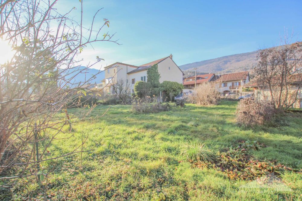 Vente Terrain Terrain constructible 390 m² à vendre - Péron Péron