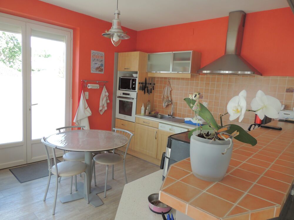 Vente Maison Maison traditionnelle 121 m² – Beaux volumes, proximité cent Villefranche-de-rouergue