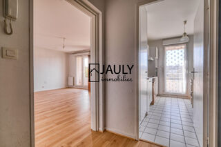  Appartement  vendre 2 pices 56 m