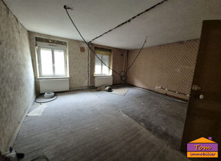  Maison  vendre 6 pices 200 m