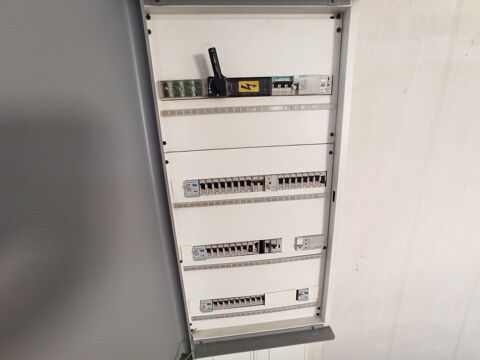   LOC 15 minutes LIMOGES Local PRO 170m² 
