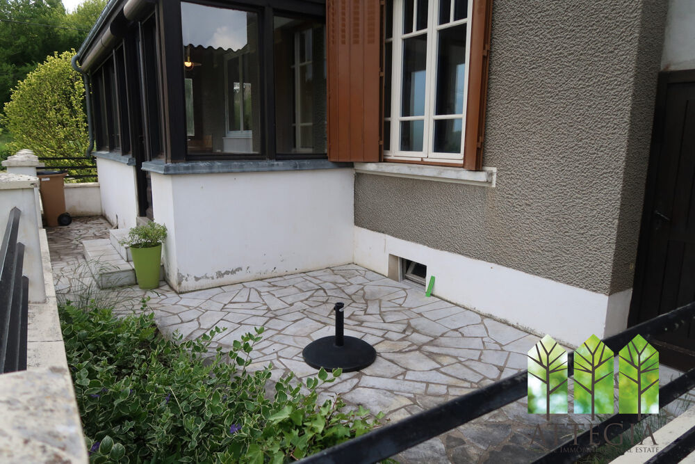 Vente Maison BELLE MAISON HABITABLE DE SUITE AVEC 2 ATELIERS, GARAGE, JARDIN Moutier-malcard