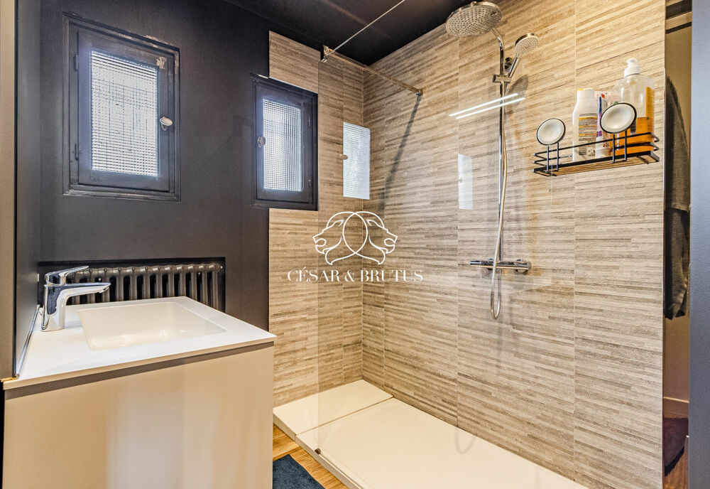 � vendre  Maison Champagne-au-Mont-d'Or (69410)