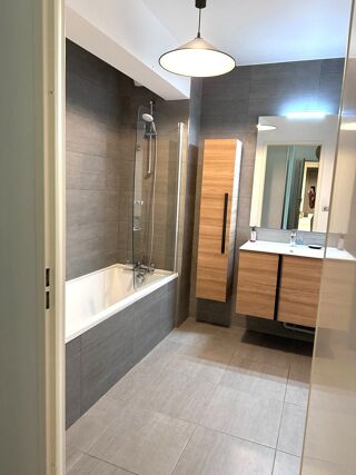  Appartement � louer 4 pi�ces 95 m�