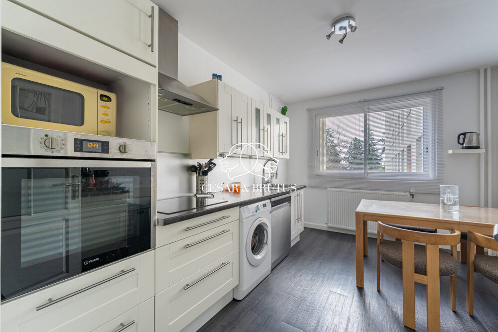 Appartement de 5 Pièces avec balcon  Caluire et Cuire !