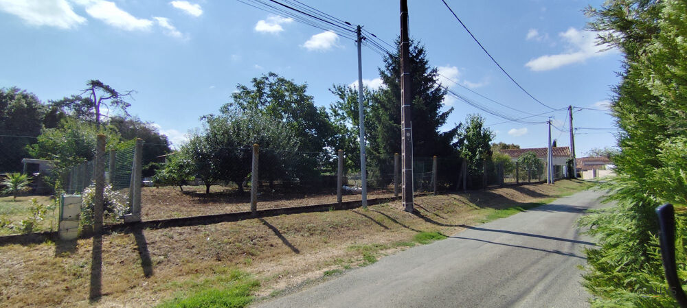 Vente Terrain Terrain constructible à Gémozac – Le cadre idéal pour votre Gémozac