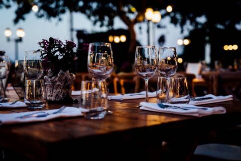 MURS & FONDS DE BAR - HÔTEL - RESTAURANT 1264000 38300 Bourgoin-jallieu