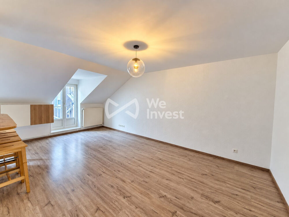Location Appartement À LOUER – APPARTEMENT T3 – HYPER-CENTRE DE CHARLEVILLE-MÉZ Charleville-mézières