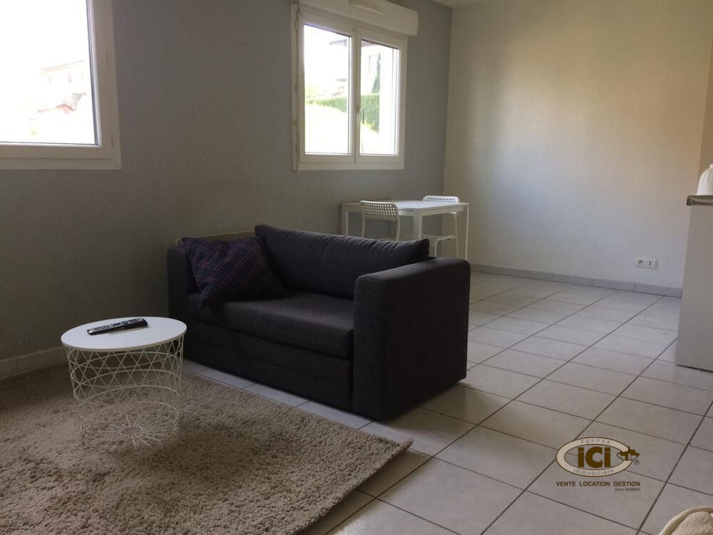 Location Appartement Coquet studio dans un immeuble récent Cranves-sales