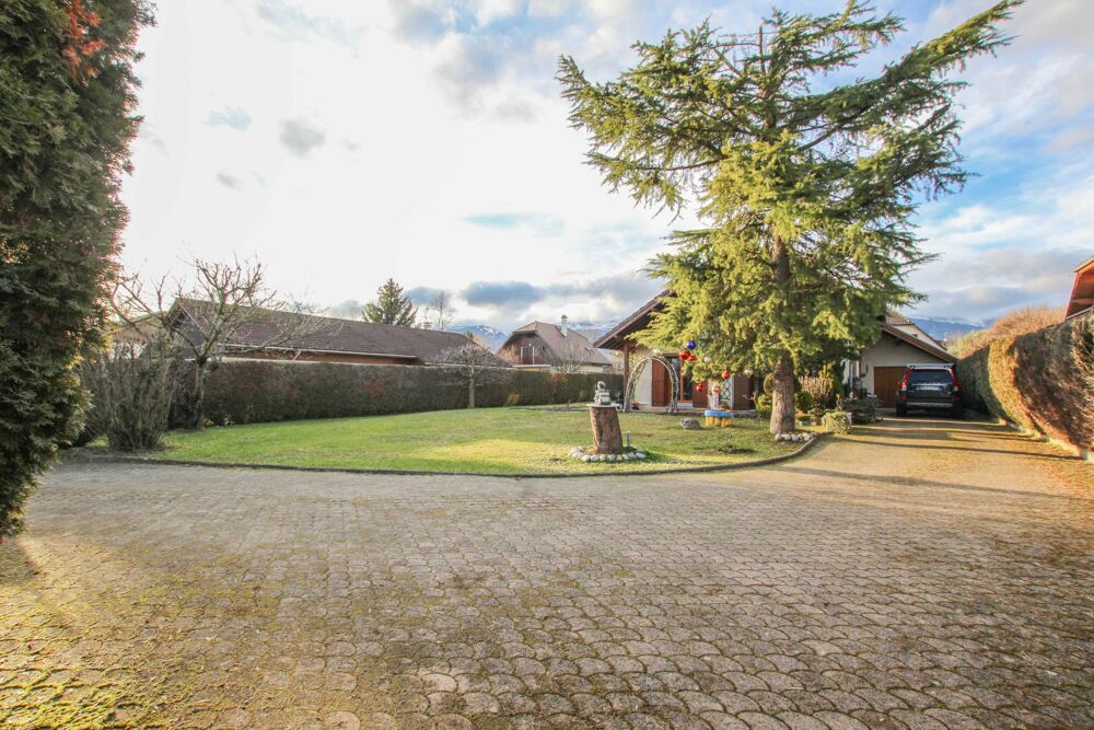 � vendre  Maison Ornex (01210)