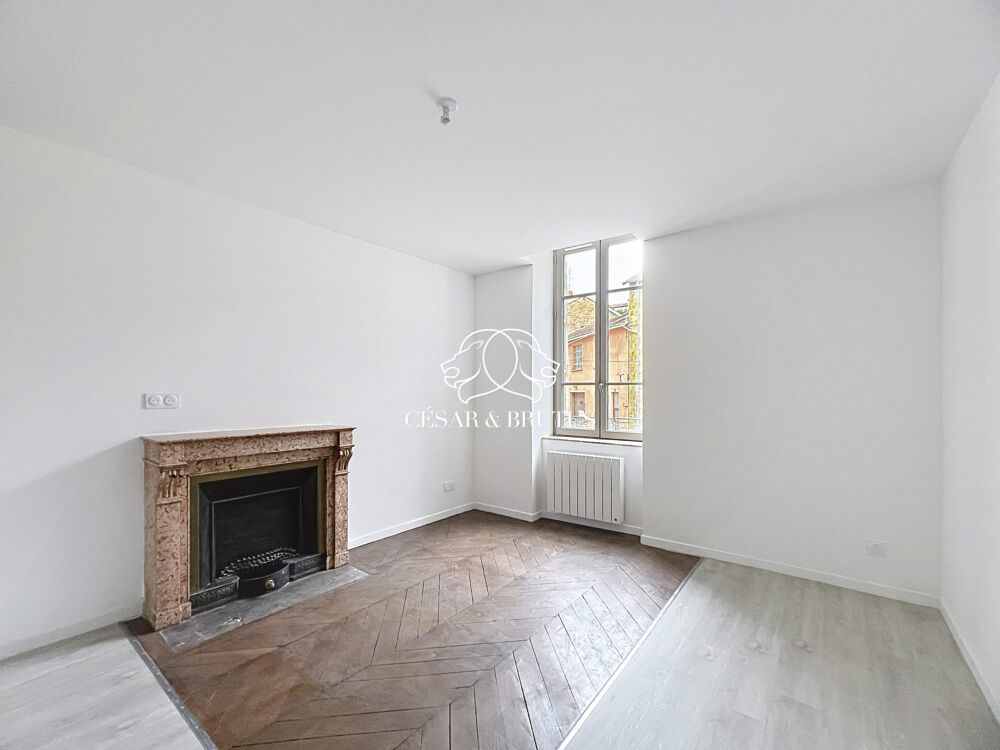 Vente Appartement Appartement T2 30,5m2 entièrement rénové en 2025 Thizy-les-bourgs