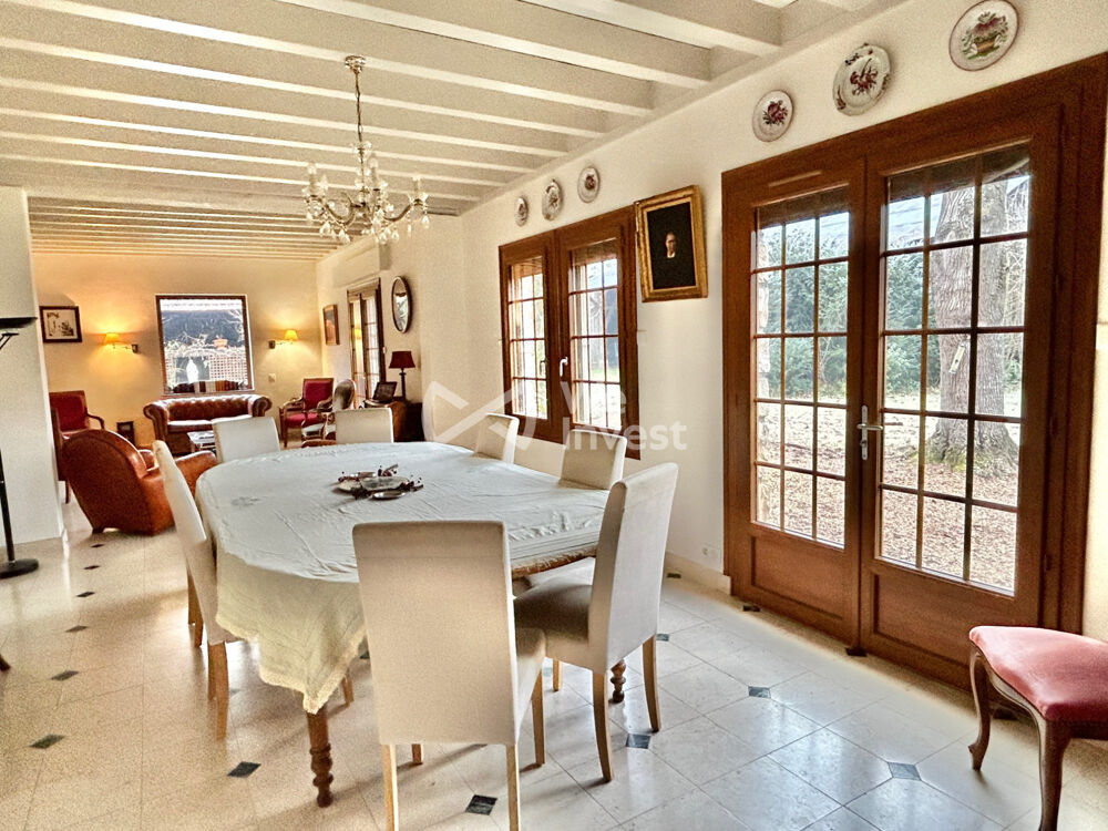 Très belle maison ancienne au coeur de Jouy