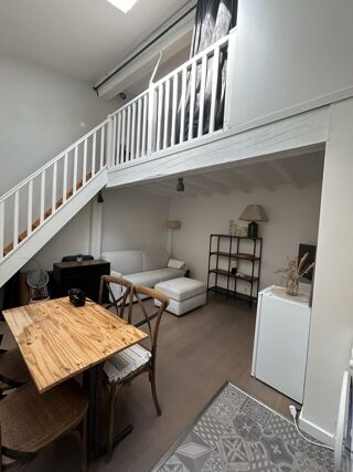  Appartement à louer 1 pièce 30 m²
