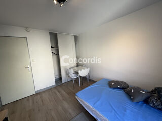  Appartement à louer 1 pièce 17 m²