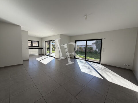  Appartement � louer 5 pi�ces 130 m�