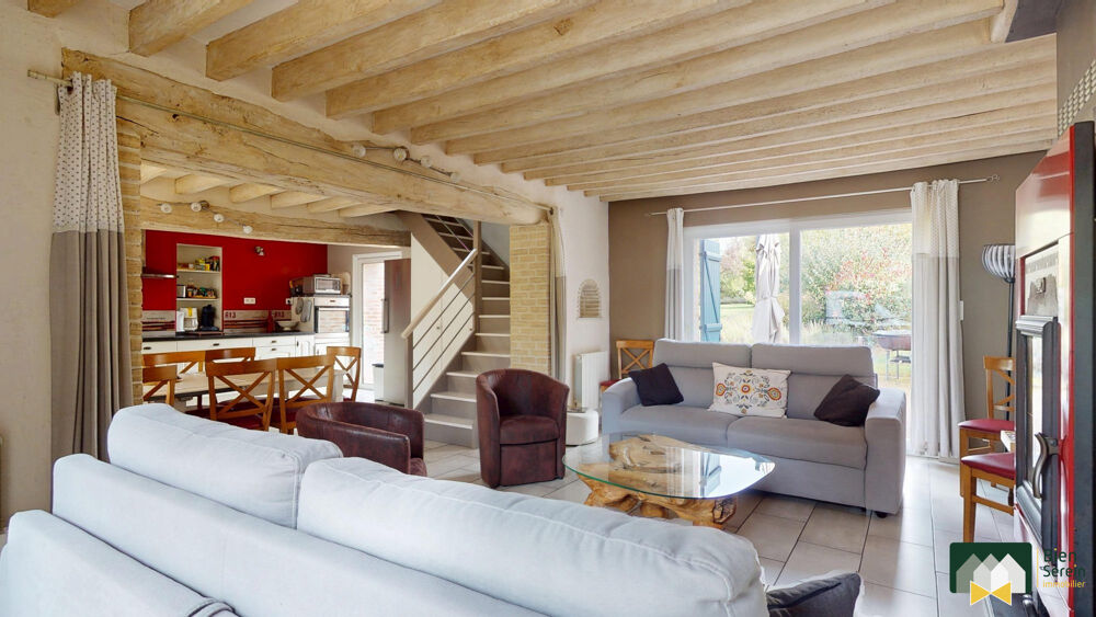 Propriété avec 4 suites, pisicine intérieure, spa et sauna !