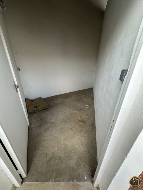  Parking / Garage � louer 6 m�