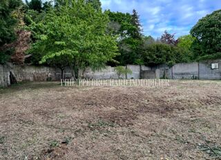  Terrain � vendre 1131 m� Lu�on