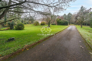  Maison à vendre 8 pièces 355 m²