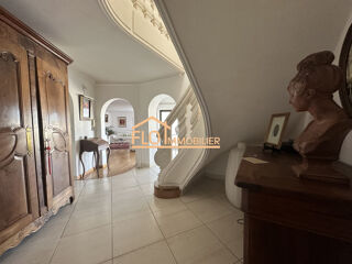  Maison  vendre 7 pices 230 m