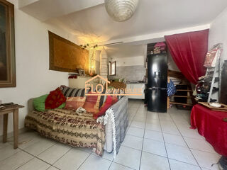  Immeuble  vendre 150 m