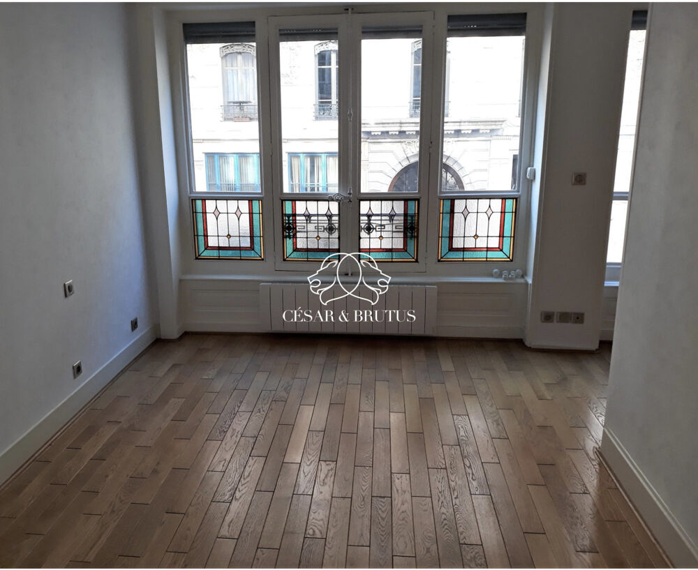 Vente Appartement LYON 1 – MARTINIÈRE / QUAI SAINT-VINCENT – T2 40 M² – CA Lyon 1