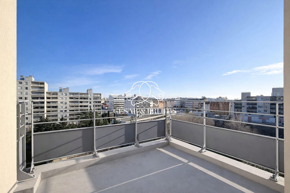 Appartement 3 pièces 61 m² · à Lyon 8 · 61 m² · 159 000 €