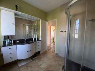  Maison � vendre 15 + pi�ces 220 m�