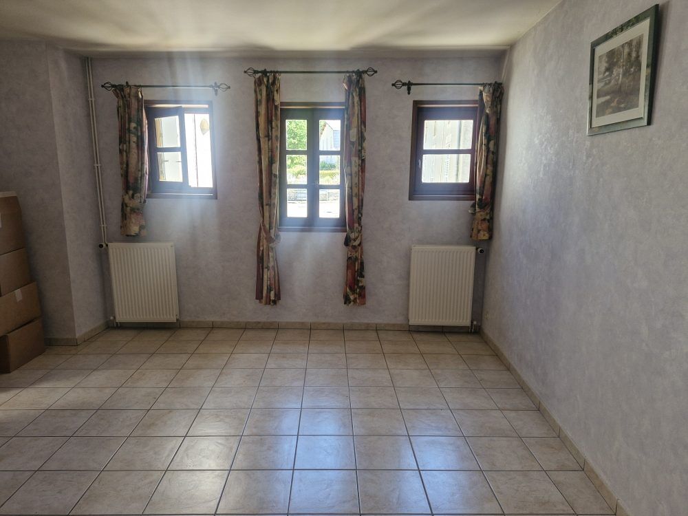 Vente Immeuble Vente d'Immeuble avec Magasin + Grand Appartement ! Saint-laurent-sur-gorre