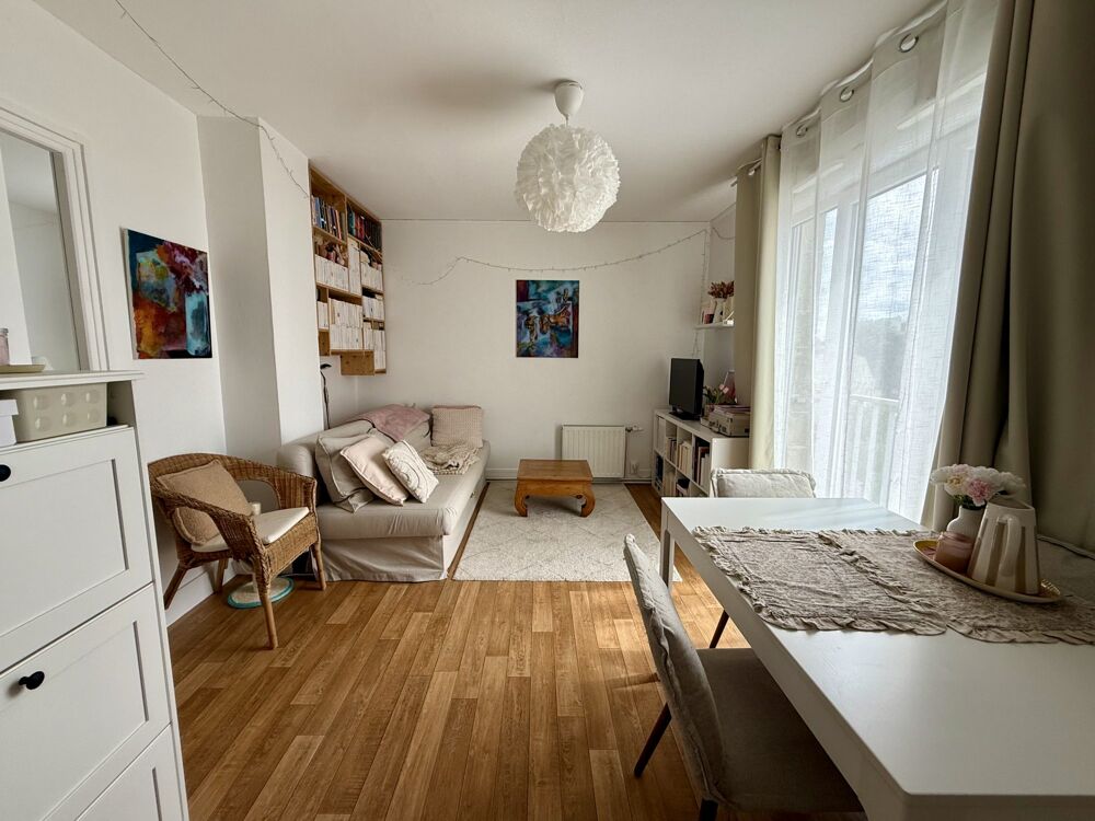 Vente Appartement T2 rénové avec Parking quartier Madeleine Orléans