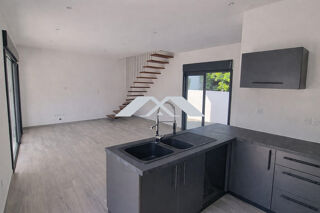  Maison � vendre 4 pi�ces 120 m�