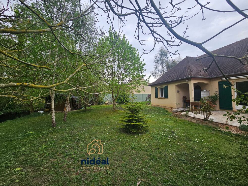 Maison en bordure de rivière