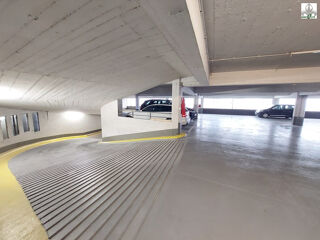  Parking / Garage à louer 3 m²