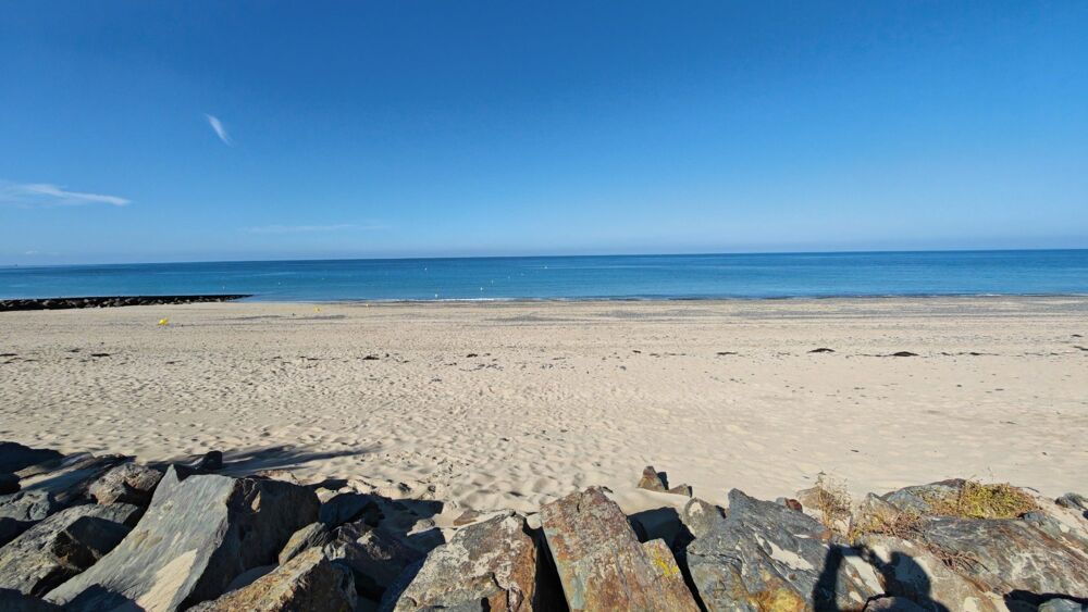 Vente Appartement T2 avec spacieuse terrasse 3è étage Donville-les-bains