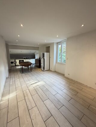  Colocation Demande4 pièces 77 m² Grenoble