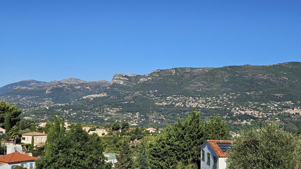 Location Appartement BAS DE VILLA AVEC PISCINE PRIVATIVE Nice