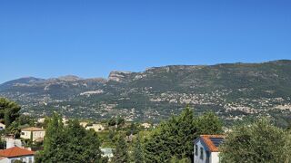  Appartement à louer 4 pièces 78 m²