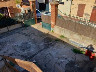  Immeuble � vendre 137 m�