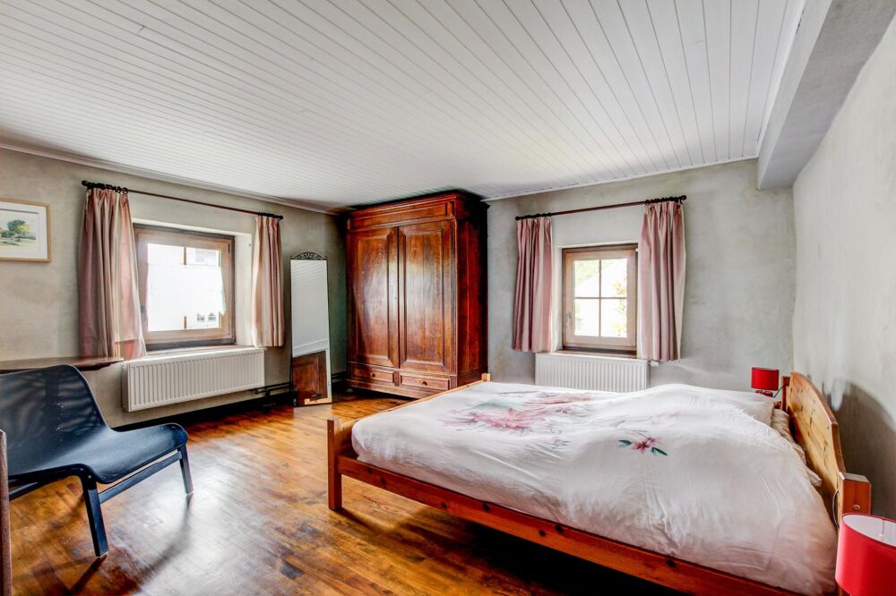 à vendre  Maison Prévessin-Moëns (01280)