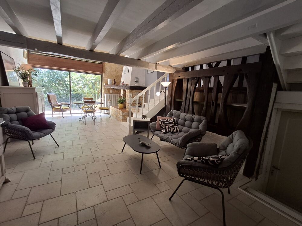 Vente Maison Maison ancienne en pierre 5 chambres avec jardin et piscine Beaumontois en périgord