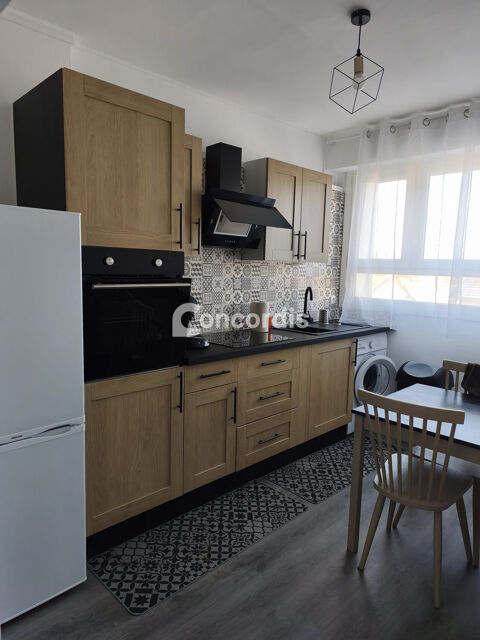   LOCATION � 2 PI�CES R�NOV� AVEC BALCON � MEUBL� � NEUF Appartement - 2 pi�ce(s) - 48 m�